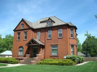 648 E 4th St APT 8, Fremont, NE 68025