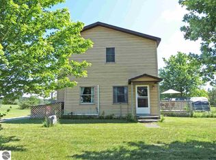 14119 Lindy Rd, Thompsonville, MI 49683