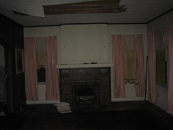 2nd image of 1329 Yarmouth Ave