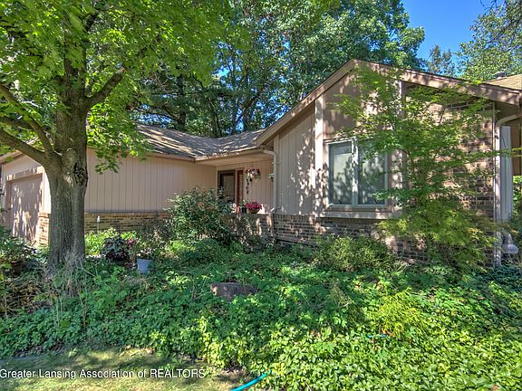 4th image of 4428 Comanche Dr #30
