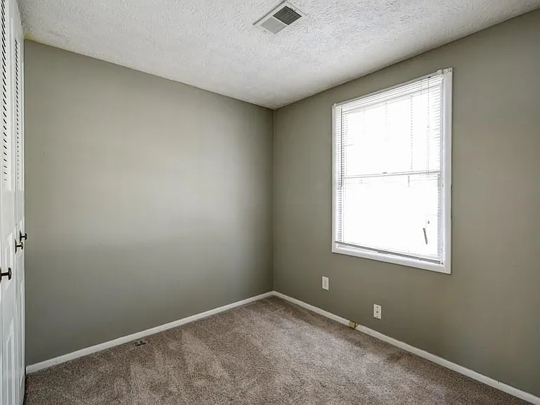 2887 Royal Path Ct — Photo 14