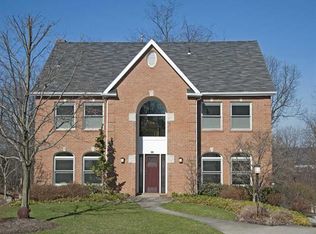 111 Timberwood Dr, Glenshaw, PA