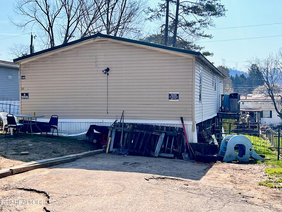 2nd image of 116 King St