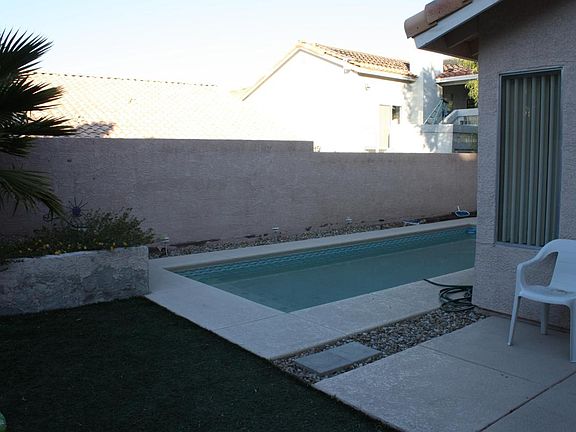 3rd image of 8212 Bermuda Beach Dr