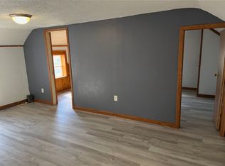 115 1/2 Chestnut St, Munising, MI 49862