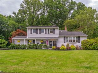 201 Dorset Dr, Clark, NJ 07066