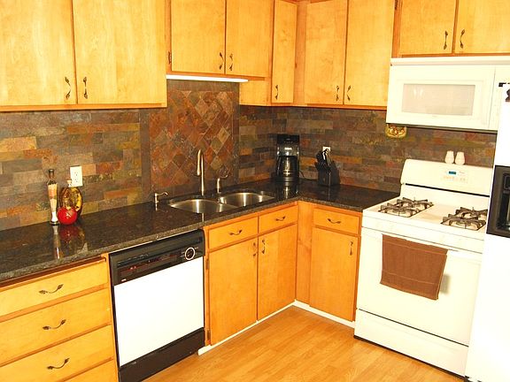 4th image of 4342 Malibu Ct SE