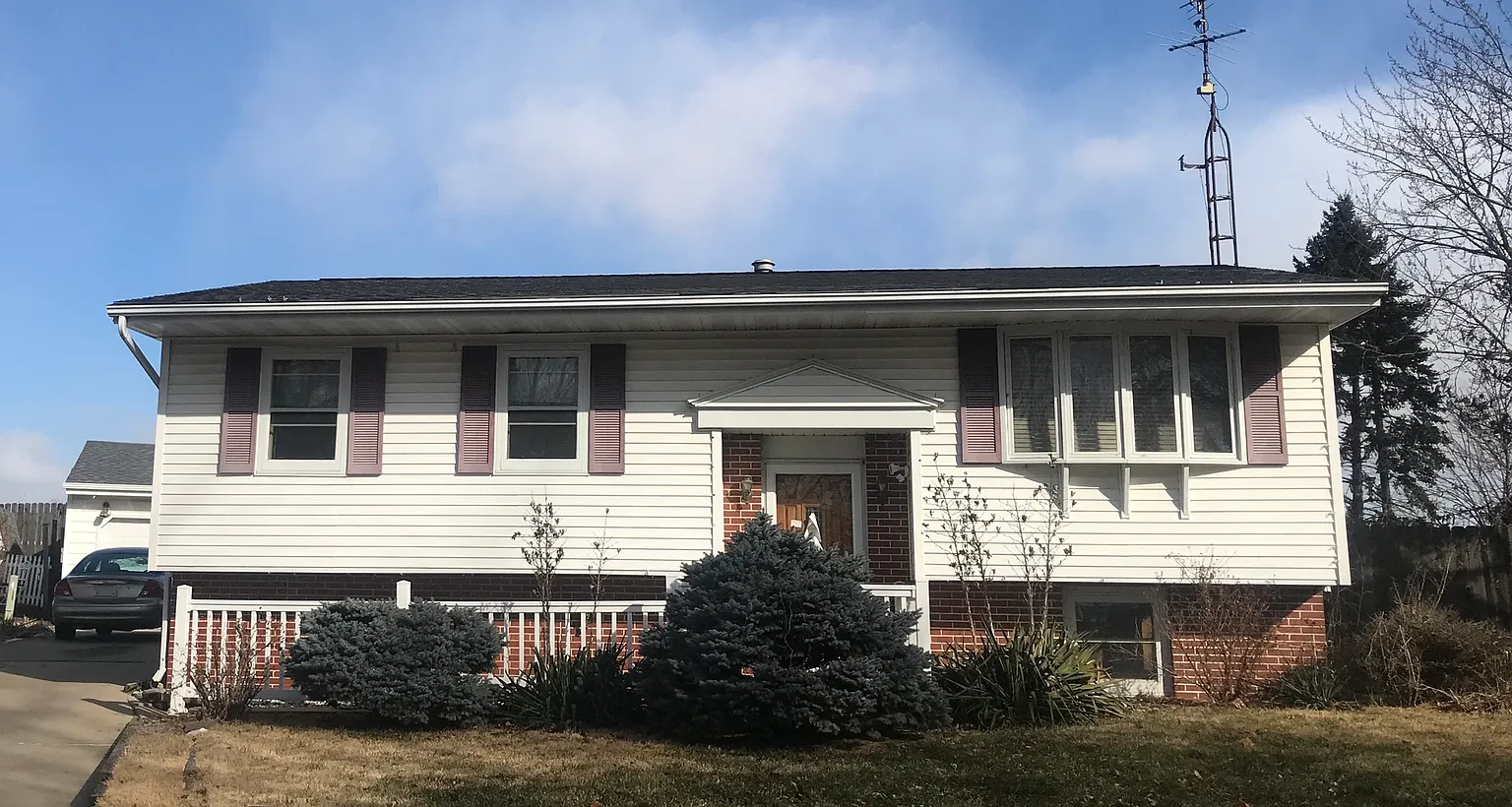1808 Lawndale Way photo 1