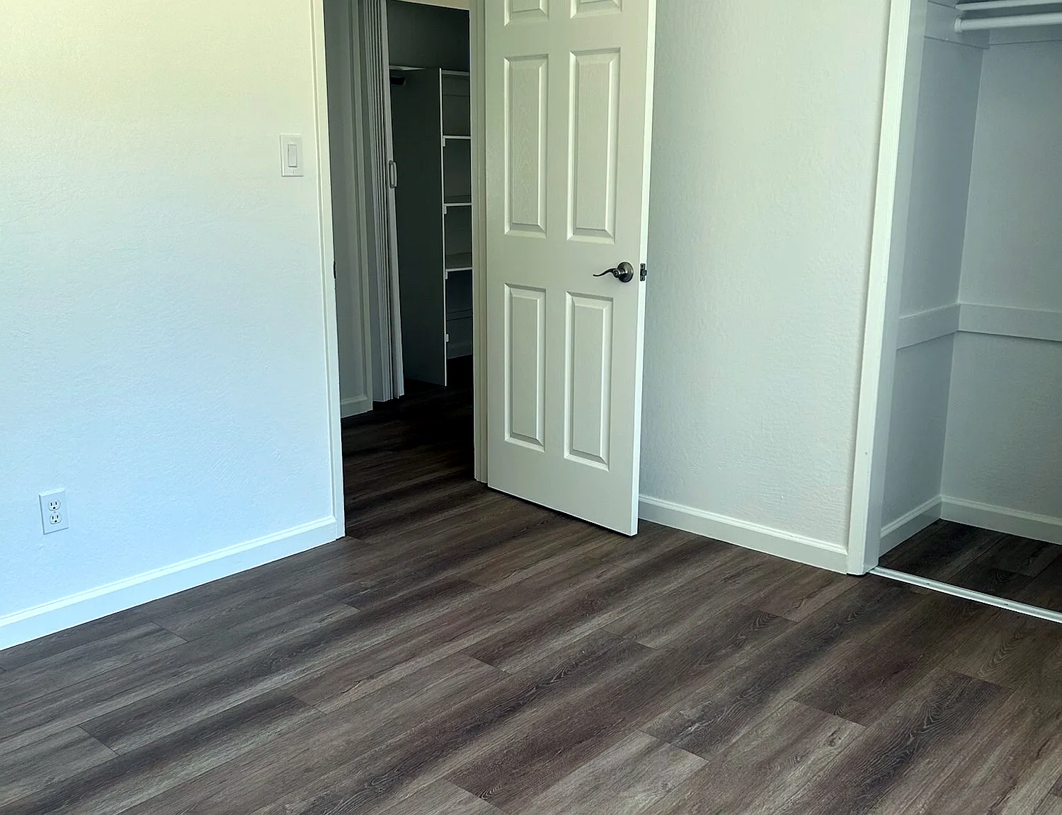 3 bed, 1.5 bath, 1152 sqft, $2,550 — Photo 4