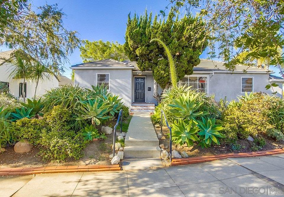 1st image of 4871 Hart Dr