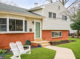 915 Timber Ln SW, Vienna, VA 22180