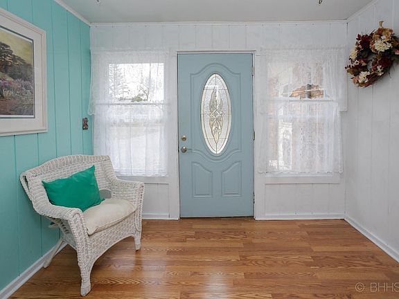 95 mary lou dr-103