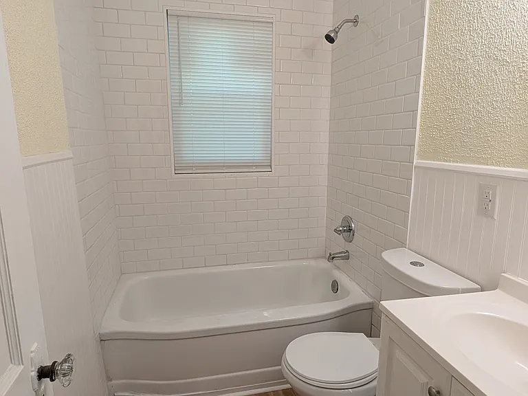 336 McPherson Ave — Photo 7