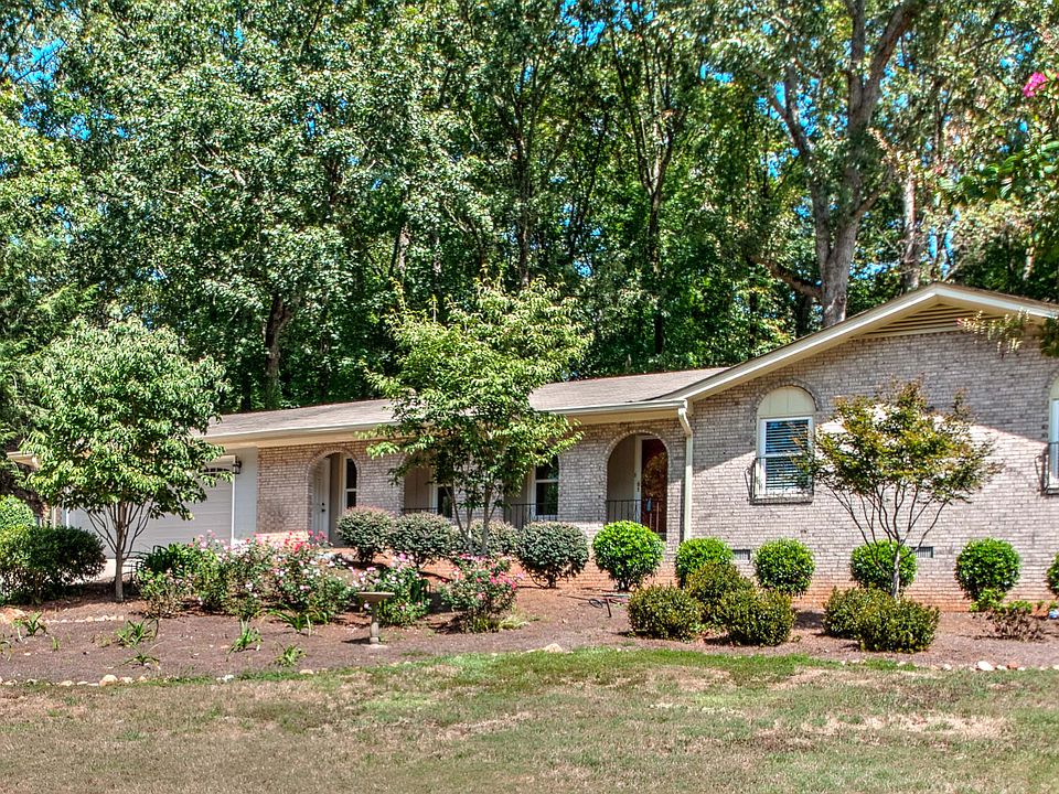1st image of 1096 Lanford Dr