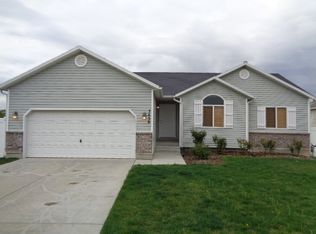 7456 W Perennial Dr, Magna, UT 84044