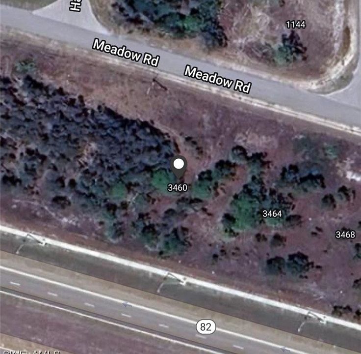 2nd image of 3460 Meadow Rd