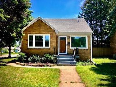 901 South Grand AVENUE, Waukesha, WI, 53186