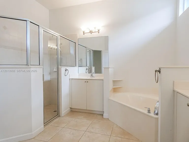 10671 SW Waterway Ln — Photo 9