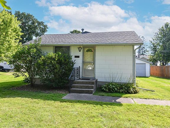 3rd image of 2812 Darlington STREET