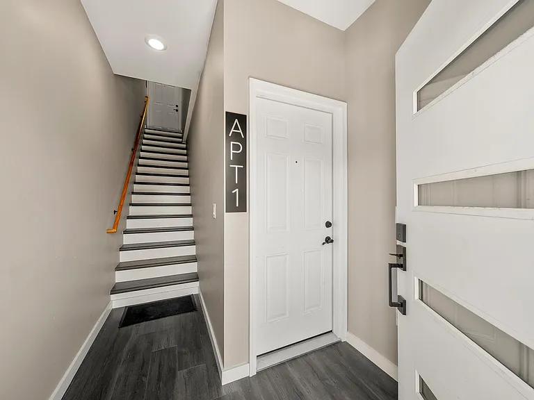146 Congress St — Photo 3