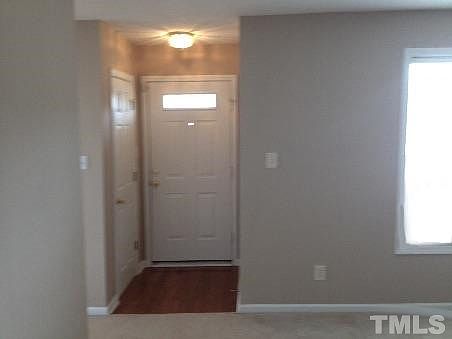 2nd image of 716 Daffodil Way E