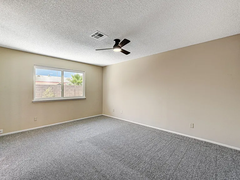 6813 Greydawn Dr — Photo 21