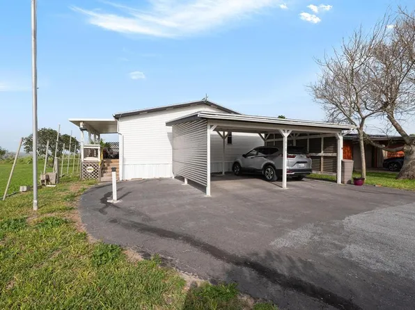 1018 Michigan St, Laguna Heights, TX 78578