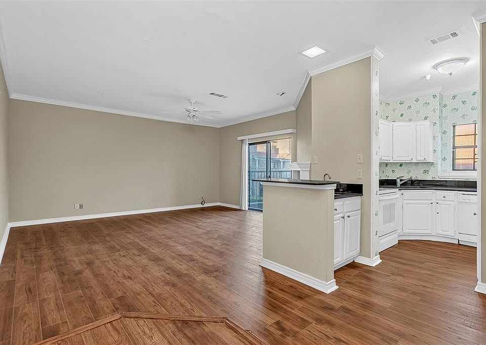 1st image of 6004 Auburndale Ave APT F