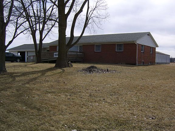 3rd image of 5905 Marine City Hwy