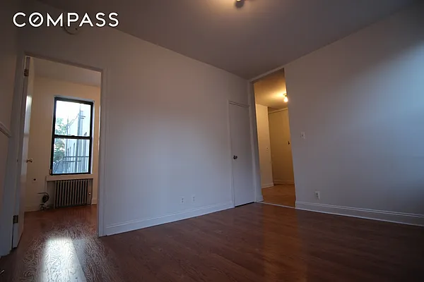 Rented by Compass | media 7