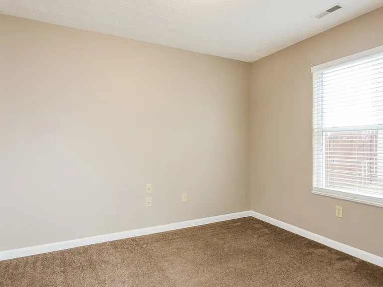 748 Hollowood Ln — Photo 13