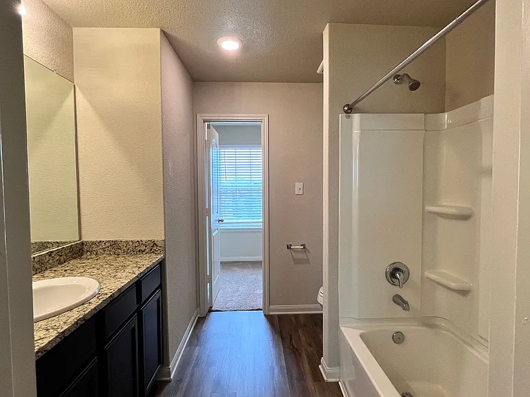19300 Andrew Jackson St — Photo 19