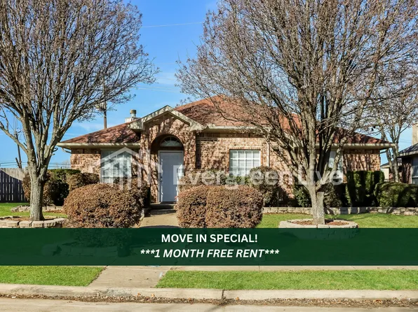 829 Horseshoe Ct, Desoto, TX 75115