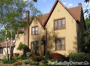 12 Oping Rd, Pompton Plains, NJ 07444