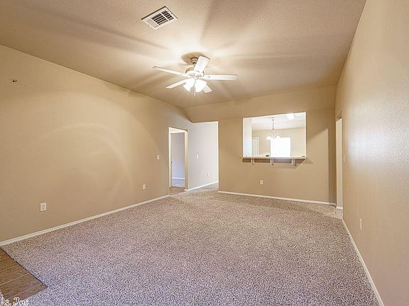 4th image of 1017 Aster Dr