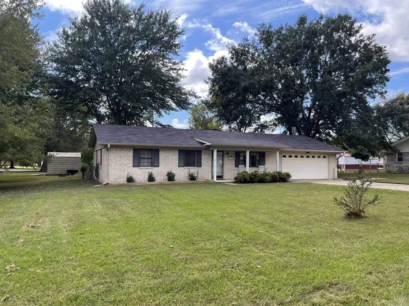 1805 Oaklawn Dr, Mena, AR 71953