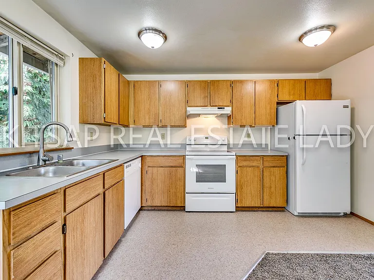 1400 Madrona Point Dr #B — Photo 10