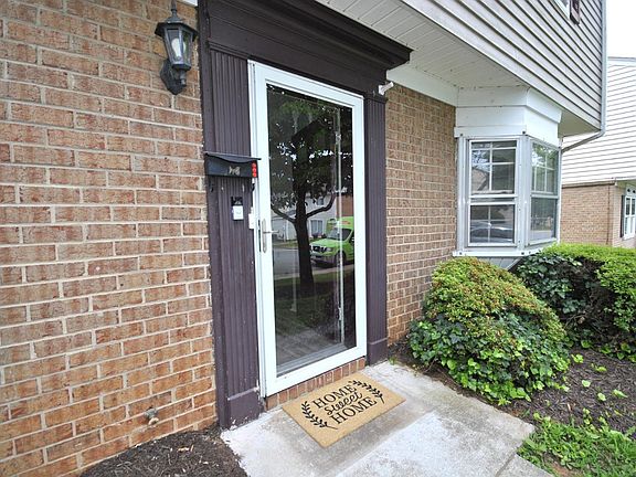 4th image of 112 E Cadbury Dr