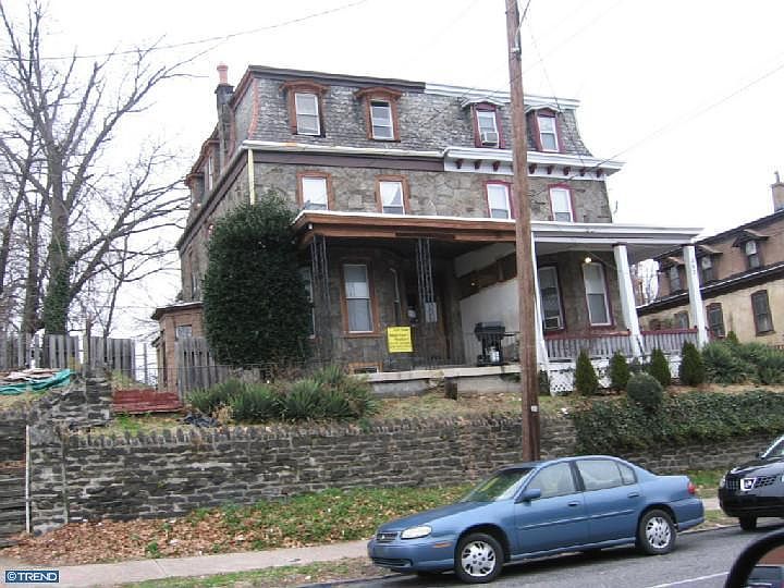 2nd image of 351 E Chelten Ave