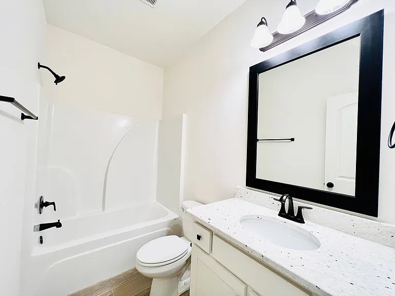 222 Finnegan Way — Photo 18