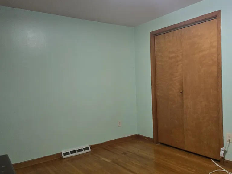 77 Marion Rd — Photo 11