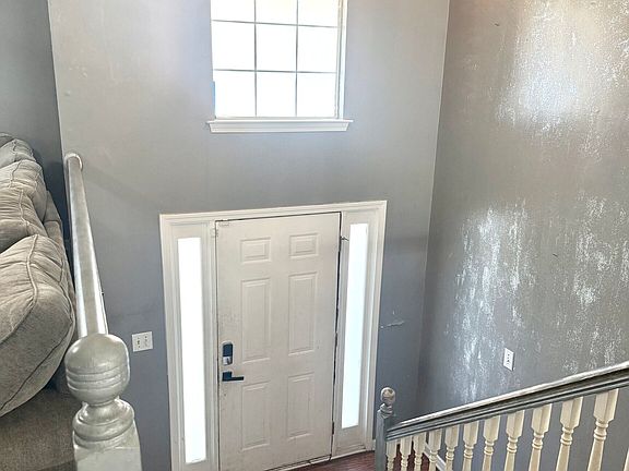2nd image of 3276 Bells Landing Dr