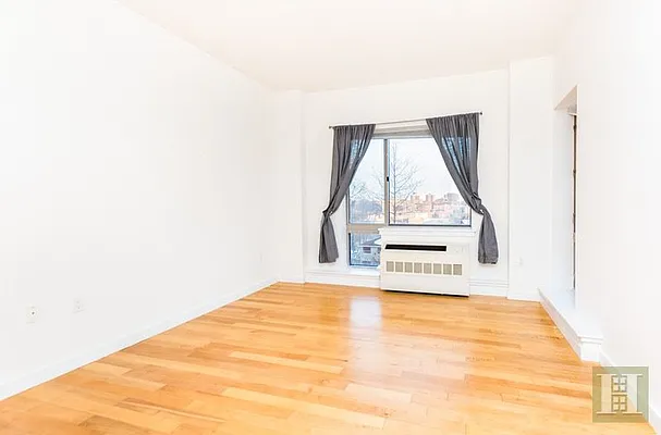Rented by Halstead Real Estate | media 18