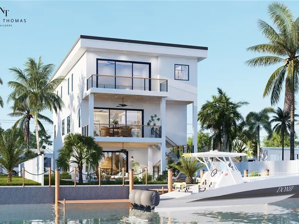 541 Normandy Rd, Madeira Beach, FL 33708