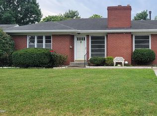 1728 Marlow Rd, Shively, KY 40216