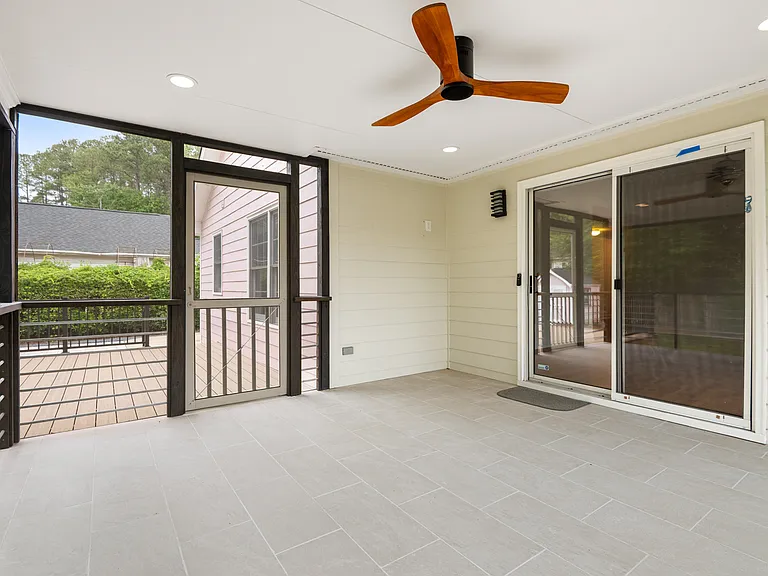 4 Kandes Ct — Photo 29