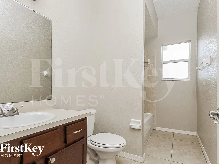 10611 Carloway Hills Dr — Photo 17