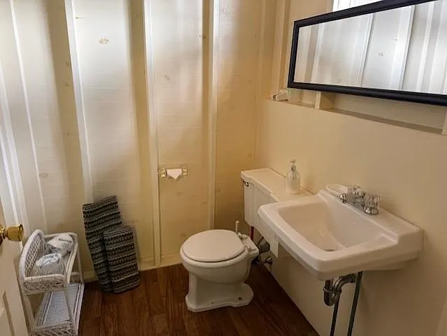 211 Lake Ave — Photo 17