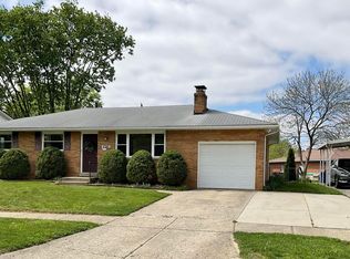 6389 Ambleside Dr, Columbus, OH 43229