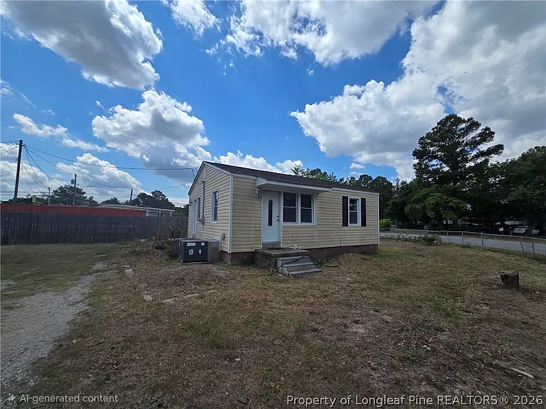 1919 Half Moon Cir — Photo 12